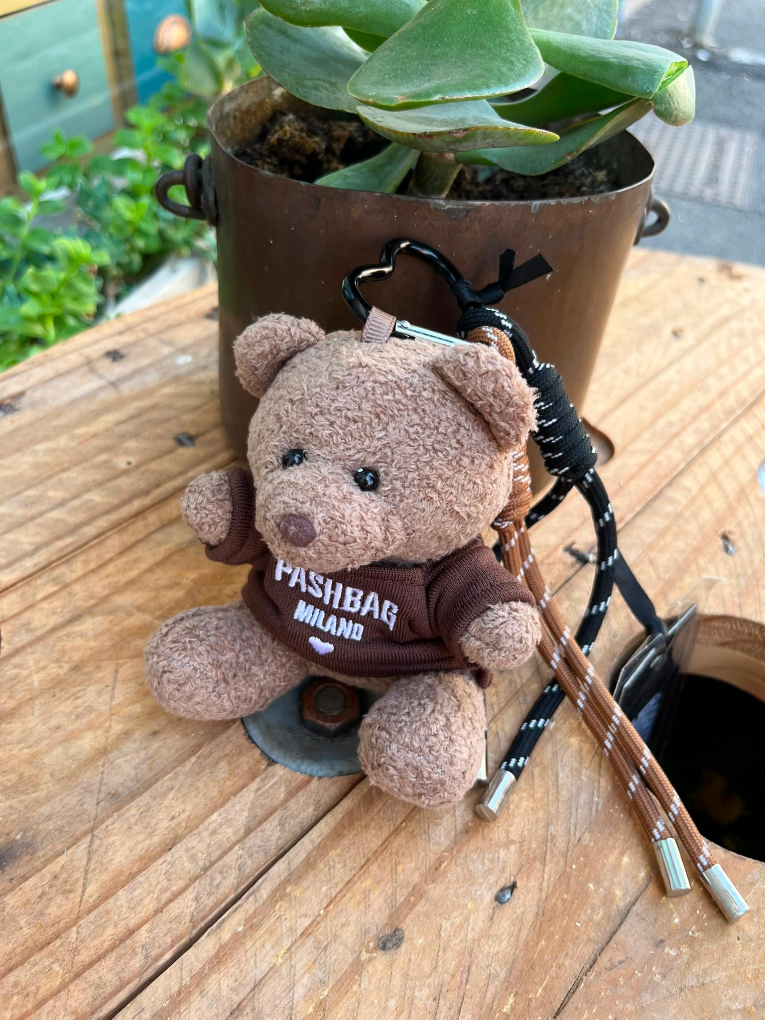 Charms teddy Pashbag